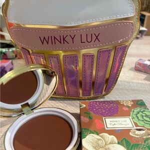 WINKY LUX coffee Bronzer in espresso, lightly coffee scented